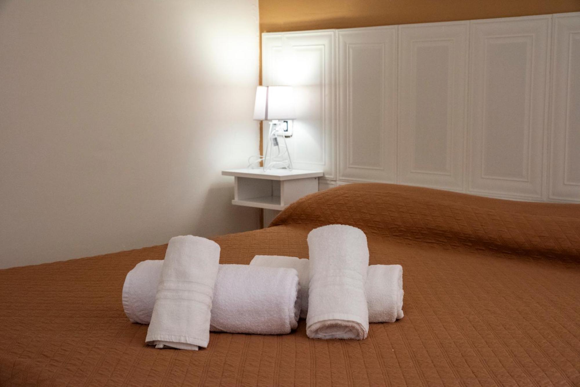 Solaris Paestum Bed and Breakfast Buitenkant foto