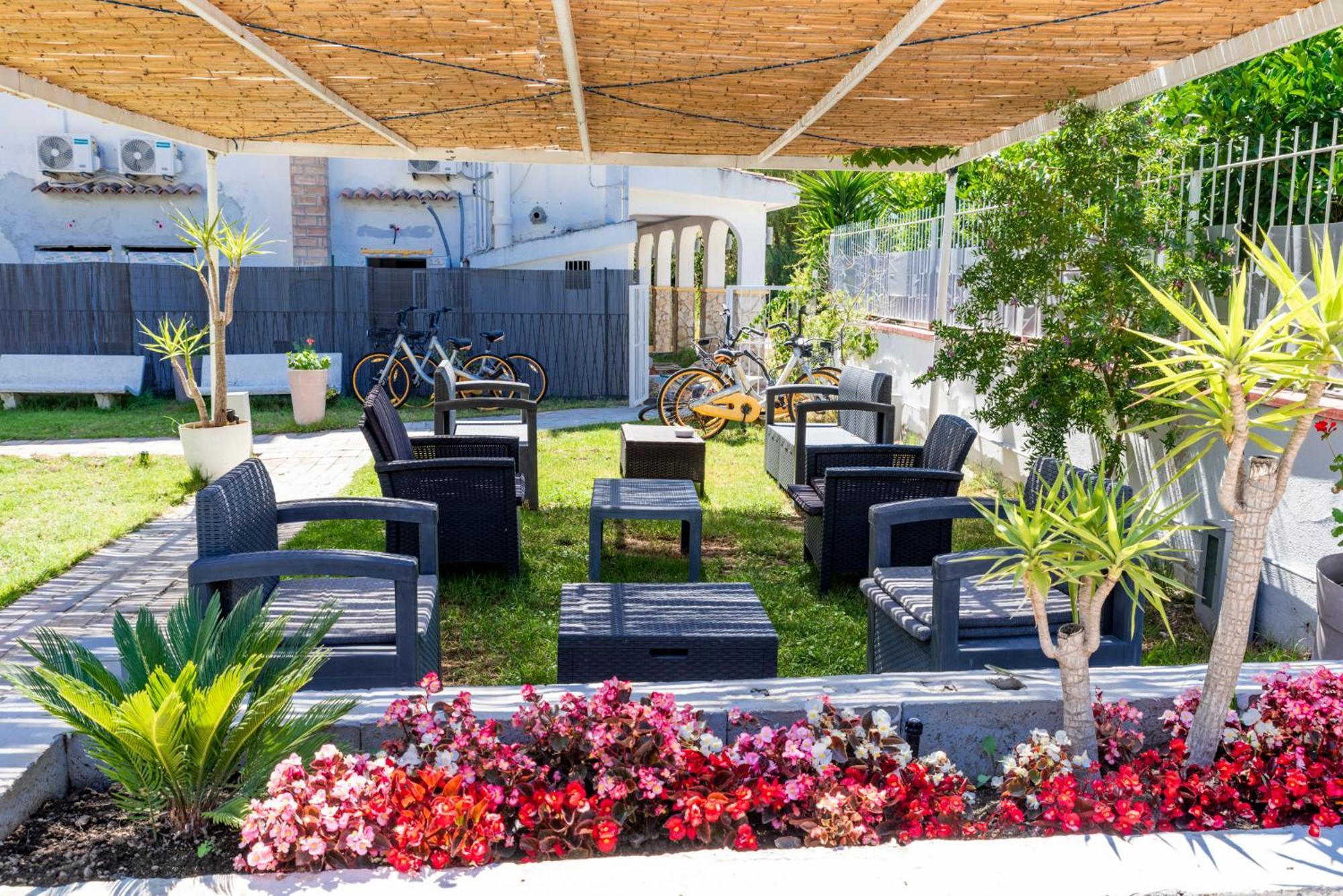 Solaris Paestum Bed and Breakfast Buitenkant foto