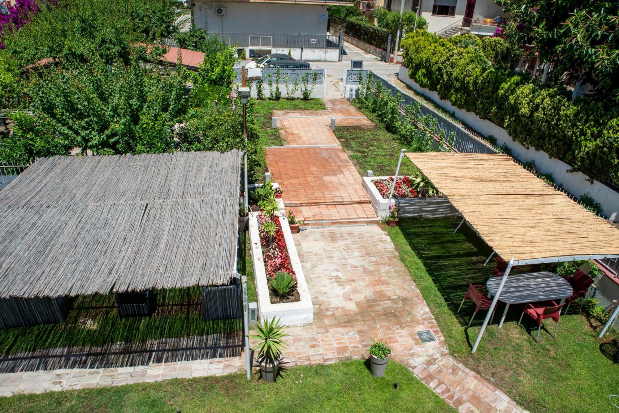Solaris Paestum Bed and Breakfast Buitenkant foto